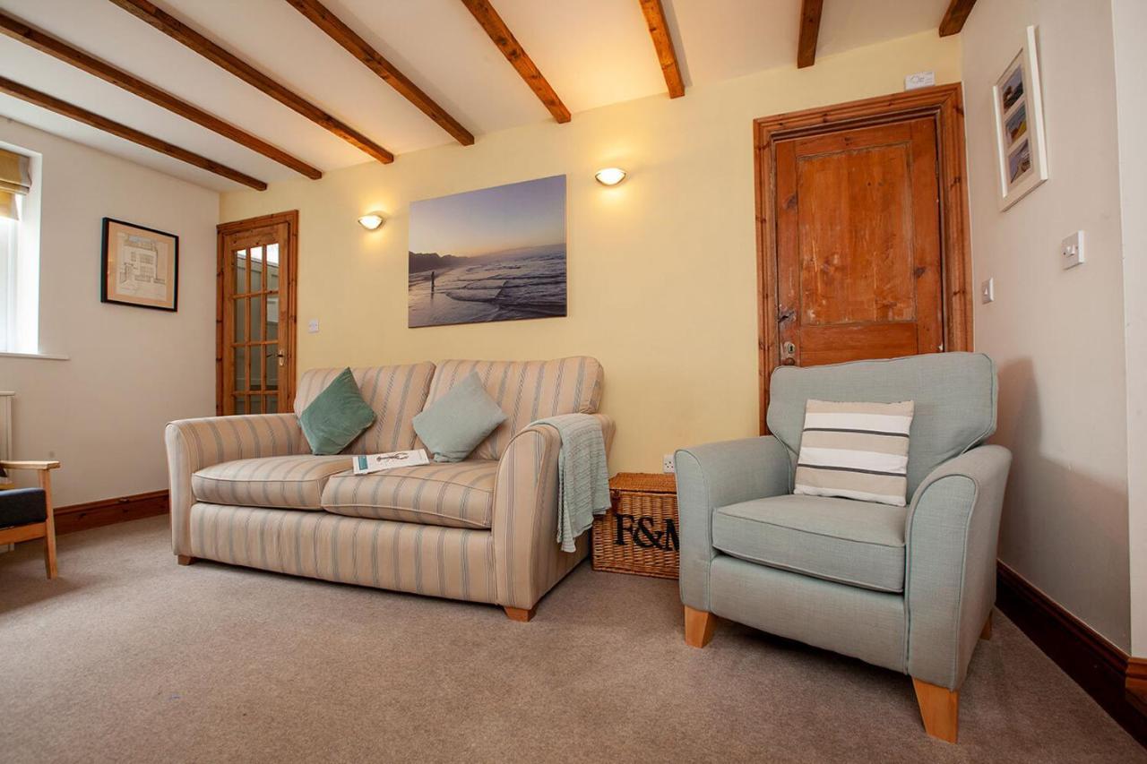 Farndale Cottage Уитби Екстериор снимка